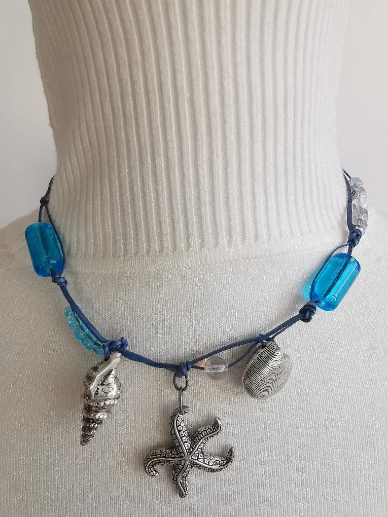 Dámský náhrdelník Marielle na krk HandMade.