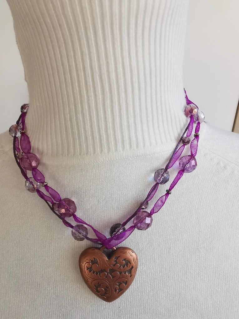 Dámský náhrdelník Marielle na krk HandMade.